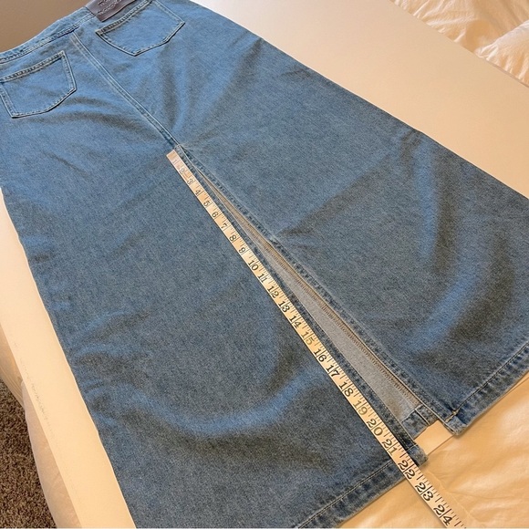 Maison Marguerite denim maxi skirt, medium wash, size M - Picture 6 of 13